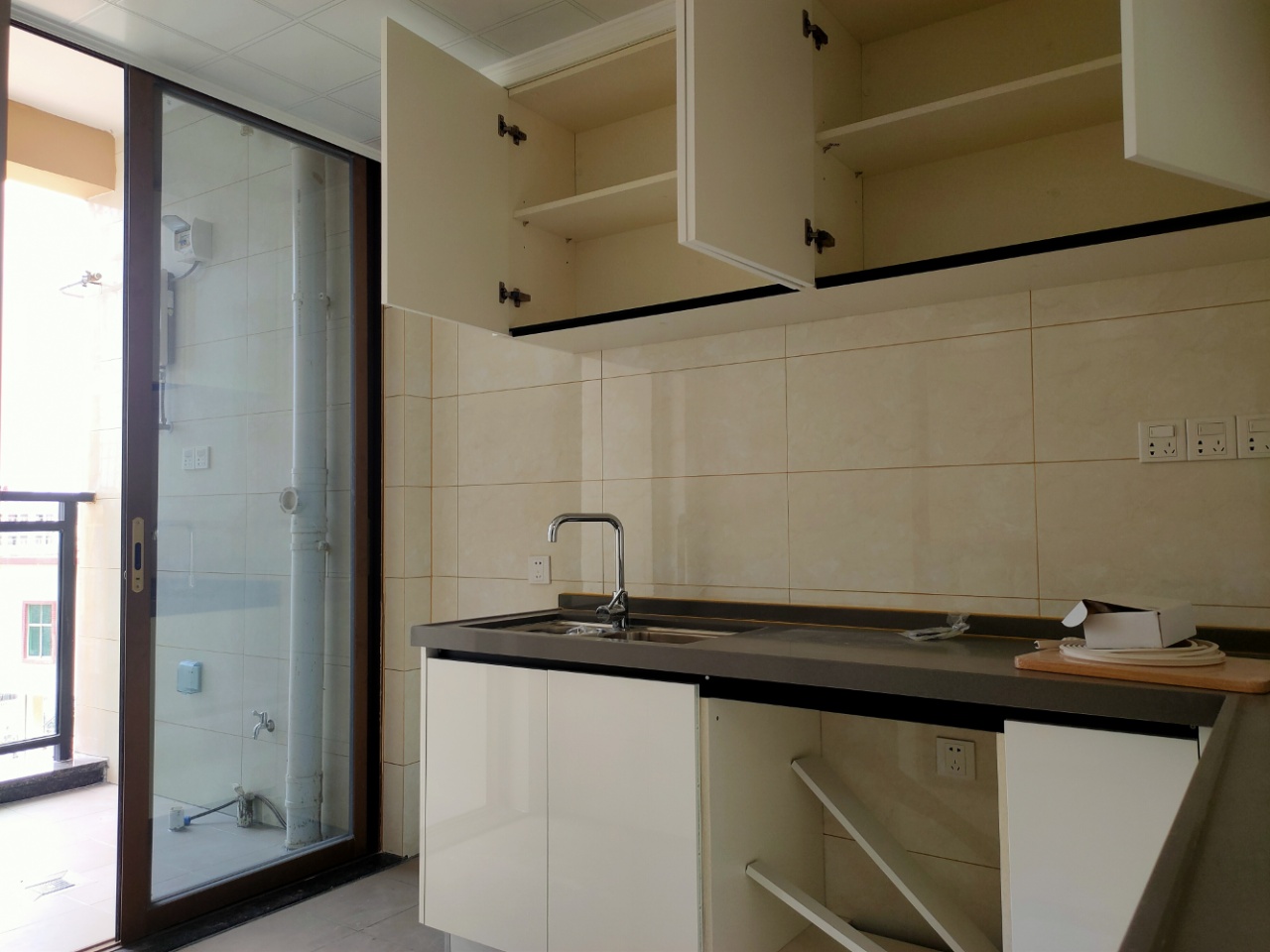 鳳崗小產(chǎn)權房