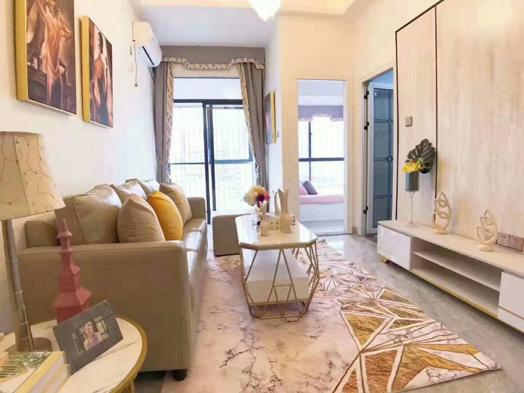 鷺湖花園二期小兩房46.8萬(wàn)/套起