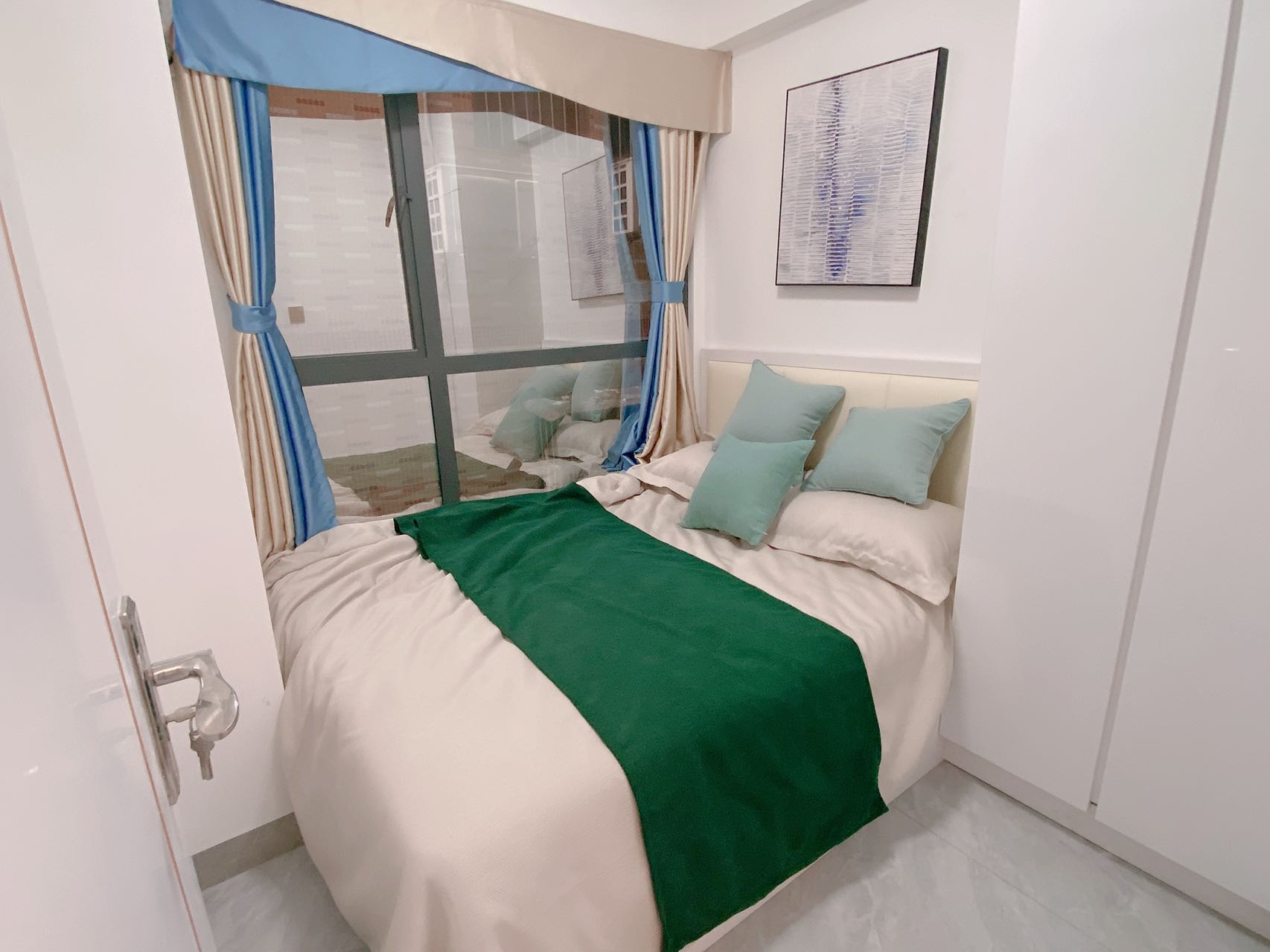 港鐵鑫苑 72.8萬起/套