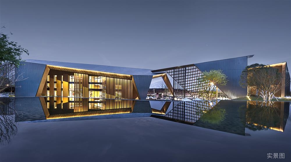 中國(guó)鐵建西派云峰|均價(jià)約80000元/平